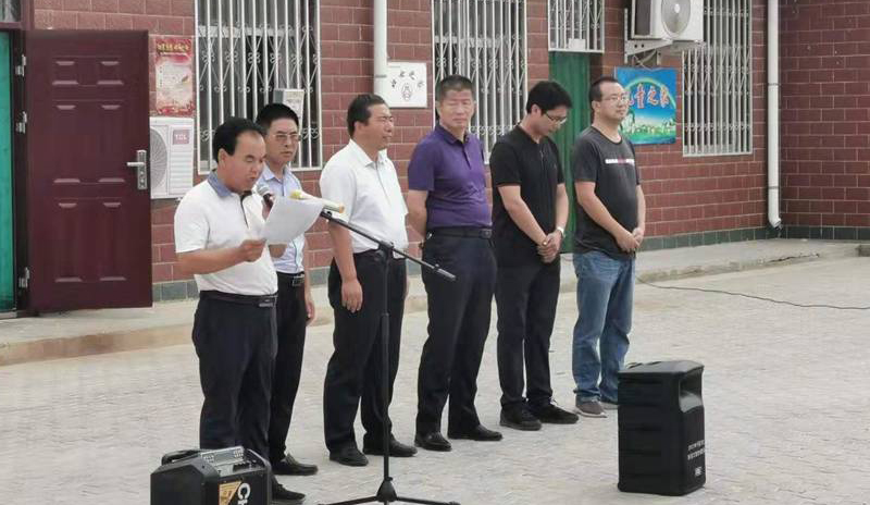 寧夏回族自治區(qū)吳忠市同心縣農(nóng)業(yè)局展會，愛麗潔農(nóng)村廁所改造產(chǎn)品備受歡迎！